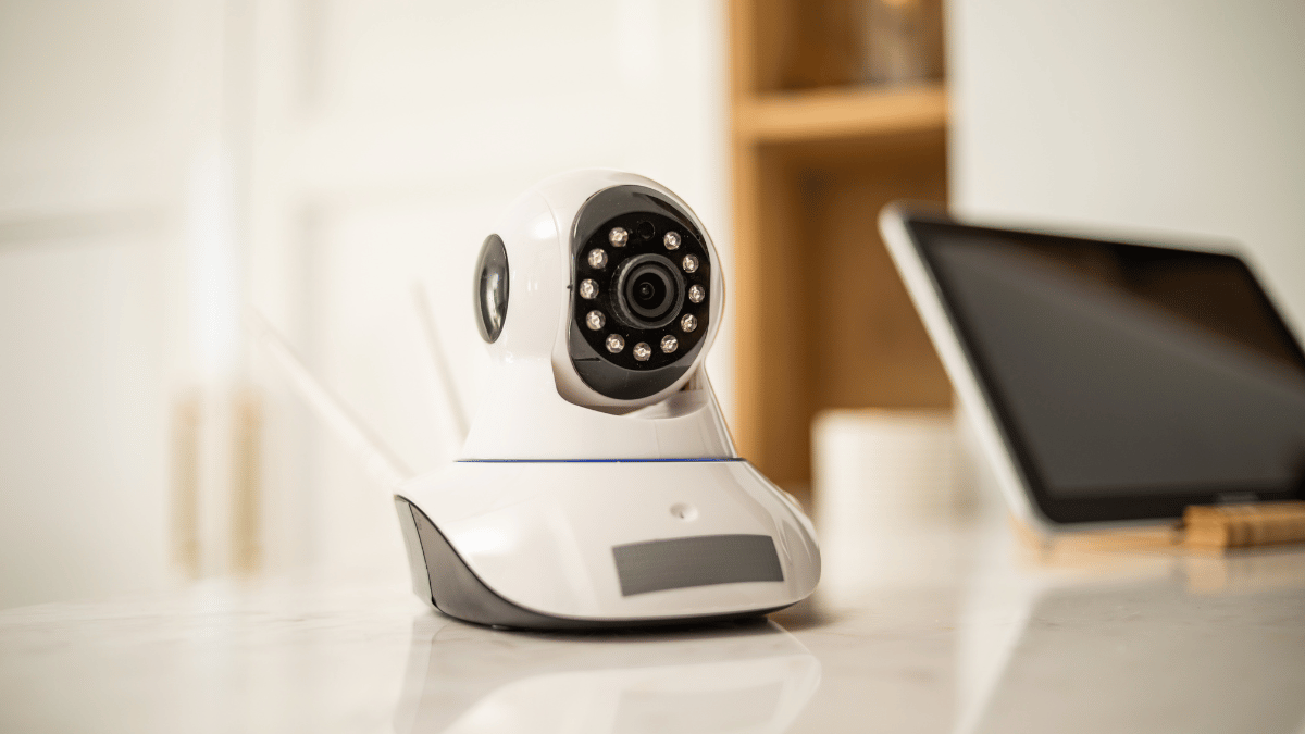 You are currently viewing Low-Cost Smart Security Cameras for Home