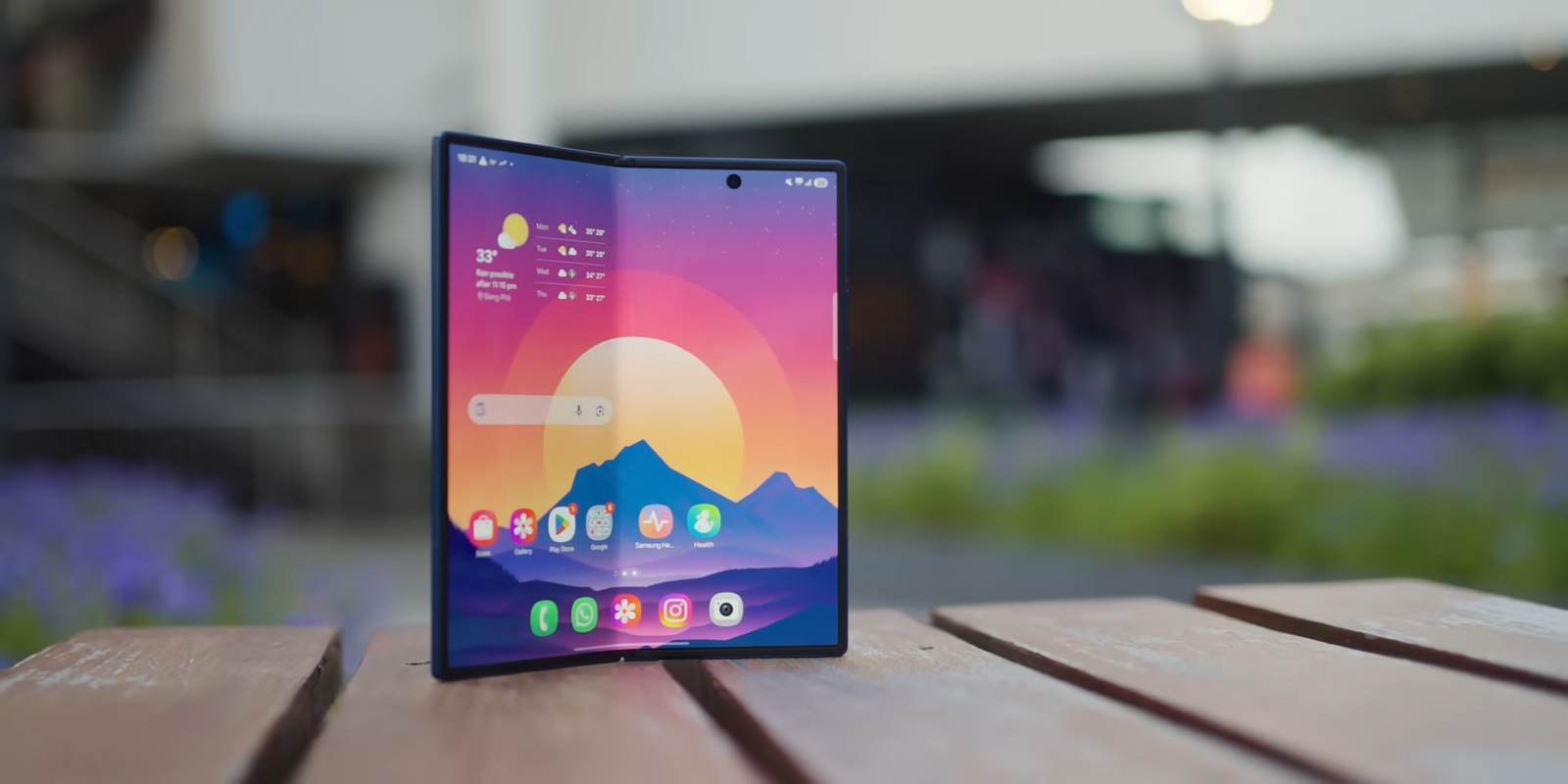 Samsung Galaxy Fold 7 Review – A Slim, Durable Foldable That Finally Gets It Right
